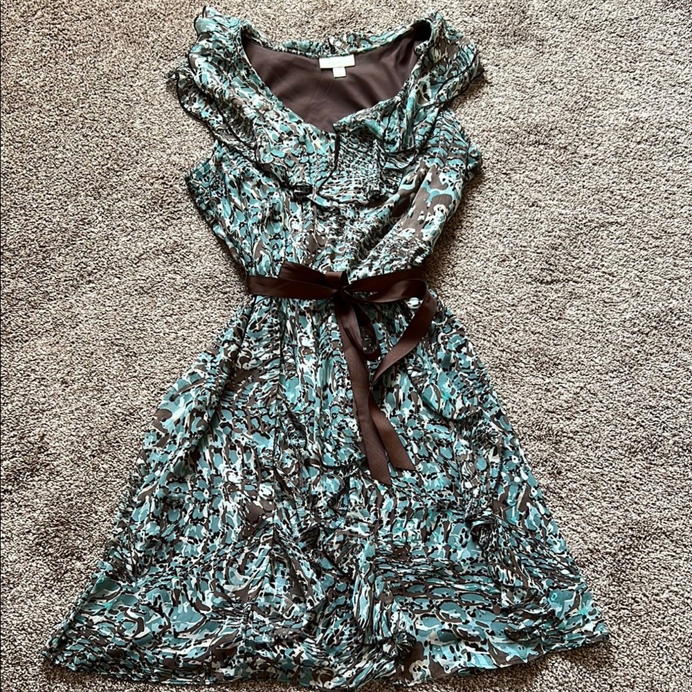 Elegant Green Patterned Dress